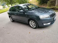 Gebraucht Skoda Rapid 90 PS (66 kW) 2014 Grau Kleinwagen