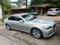 Gebraucht BMW 740 326 PS (239 kW) 2010 Grau Limousine