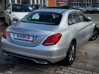 Gebraucht Mercedes C200 Avantgarde 184 PS (135 kW) 2017 Silber Limousine