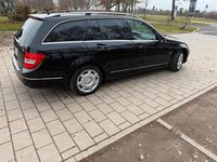 Gebraucht Mercedes C200 136 PS (100 kW) 2012 Schwarz Limousine