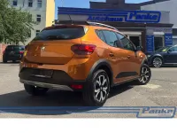 Gebraucht Dacia Sandero Comfort 91 PS (66 kW) 2021 Orange Limousine