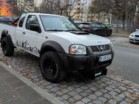Second-hand Nissan Navara 2011 Pickup