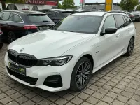 Gebraucht BMW 330e M Sport 252 PS (185 kW) 2021 Alpinweiss iii Kombi