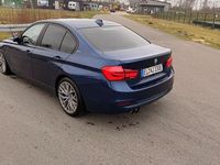 Gebraucht BMW 330e iPerformance 252 PS (185 kW) 2017 Blau Limousine
