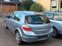 Gebraucht Opel Astra 105 PS (77 kW) 2006 Andere farben Kleinwagen