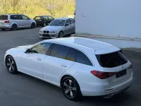 Gebraucht Mercedes C220 Avantgarde 197 PS (144 kW) 2024 Opalithweiã Kombi