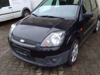 Gebraucht Ford Fiesta Ambiente 80 PS (58 kW) 2009 Schwarz Kleinwagen