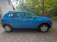 Gebraucht Dacia Sandero Prestige 90 PS (66 kW) 2015 Blau Kleinwagen
