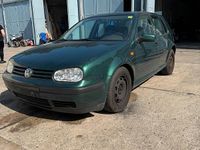 Gebraucht VW Golf IV 74 PS (54 kW) 1998 Grün Kleinwagen