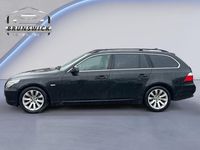Gebraucht BMW 520 Advantage 170 PS (125 kW) 2010 Schwarz Kombi