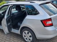 gebraucht Skoda Fabia 1.4l TDI 66kW Active Combi Active