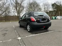 Gebraucht Kia Rio 99 PS (72 kW) 2009 Schwarz Kleinwagen