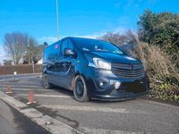 Gebraucht Opel Vivaro 140 PS (102 kW) 2015 Schwarz Van / Kleinbus