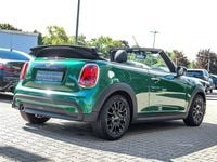 Gebraucht Mini Cooper Cabriolet Essential 136 PS (100 kW) 2022 Grün Cabrio