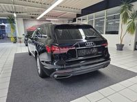 Gebraucht Audi A4 Basis 150 PS (110 kW) 2022 Schwarz Kombi