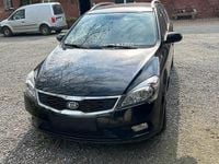 Używany Kia Ceed 2009 Czarny Hatchback
