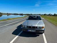 Gebraucht BMW 730 218 PS (160 kW) 1992 Silber Limousine