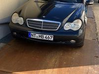 Gebraucht Mercedes C180 Classic 129 PS (94 kW) 2000 Blau Limousine