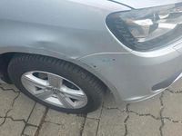 Gebraucht VW Touran 105 PS (77 kW) 2012 Silber Van / Kleinbus