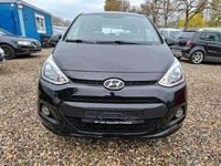 Gebraucht Hyundai i10 67 PS (49 kW) 2014 Schwarz Kleinwagen