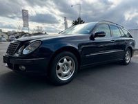 Gebraucht Mercedes E220 170 PS (125 kW) 2008 Blau Kombi