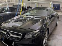 Gebraucht Mercedes E200 AMG line 184 PS (135 kW) 2017 Schwarz Coupé