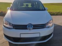 Gebraucht VW Sharan 140 PS (102 kW) 2012 Weiß Van / Kleinbus