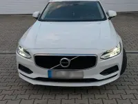 Gebraucht Volvo V90 Momentum 190 PS (139 kW) 2020 Weiß Kombi