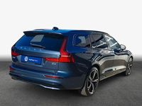 Gebraucht Volvo V60 Plus 197 PS (144 kW) 2025 Blau Kombi