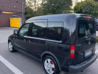 Gebraucht Opel Combo 90 PS (66 kW) 2008 Schwarz Van / Kleinbus