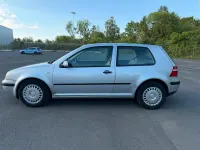Gebraucht VW Golf IV 75 PS (55 kW) 2002 Silber Kleinwagen
