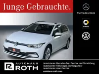 Gebraucht VW Golf VIII Life 116 PS (85 kW) 2022 Pure white Kombi