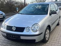 Gebraucht VW Polo 64 PS (47 kW) 2003 Silber Limousine
