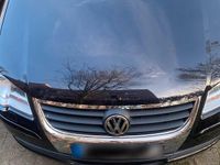 Gebraucht VW Touran 105 PS (77 kW) 2008 Schwarz Van / Kleinbus