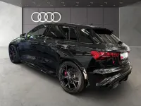 Neu Audi RS3 Sportback Premium 400 PS (294 kW) 2025 Mythosschwarz metallic Kleinwagen
