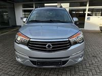 Gebraucht Ssangyong (KGM) Rodius 178 PS (130 kW) 2017 Silber Van / Kleinbus