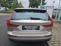 Gebraucht Volvo V60 Core 163 PS (119 kW) 2023 Kombi