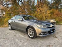 Gebraucht Mercedes C180 156 PS (114 kW) 2011 Grau Coupé