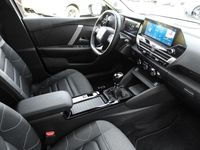 Gebraucht Citroën C4 PureTech 131 PS (96 kW) 2023 Hellgruen Limousine