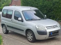 Gebraucht Citroën Berlingo 109 PS (80 kW) 2008 Silber Van / Kleinbus