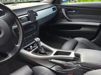 Używany BMW 325 Performance 218 KM (160 kW) 2005 Czarny Sedan/Limuzyna