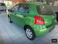 Gebraucht Toyota Yaris 69 PS (50 kW) 2007 Grün Kleinwagen