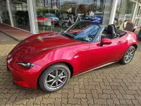 Gebraucht Mazda MX5 Exclusive-Line 132 PS (97 kW) 2025 Soul red crystal m Cabrio