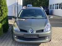 Gebraucht Renault Clio II Dynamique 101 PS (74 kW) 2008 Olive grey Kleinwagen