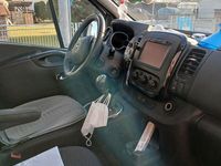 Gebraucht Opel Vivaro 125 PS (91 kW) 2016 Silber Van / Kleinbus