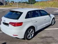Gebraucht Audi A3 Sport 116 PS (85 kW) 2020 Weiß Limousine