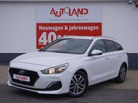 Gebraucht Hyundai i30 Style 140 PS (102 kW) 2019 Weiß Kombi