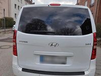 Gebraucht Hyundai H-1 175 PS (128 kW) 2011 Weiß Van / Kleinbus