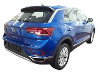 Gebraucht VW T-Roc Style 150 PS (110 kW) 2024 Blau (ravennablau metallic) SUV