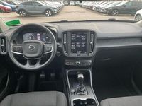 Gebraucht Volvo XC40 Momentum 129 PS (94 kW) 2022 Black stone SUV